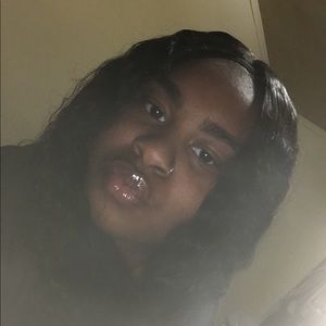 Meet your Posher, Jada